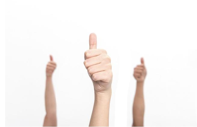 1747806710511057.jpg 正面的用戶評價.jpg